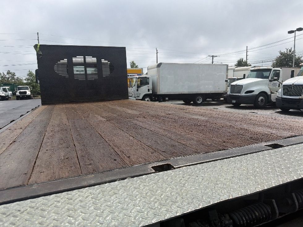 Flatbed Truck-Light and Medium Duty Trucks-Hino-2018-195-West Babylon-NY-115,326\n\t\tmiles-$ 36,000 - Image 12