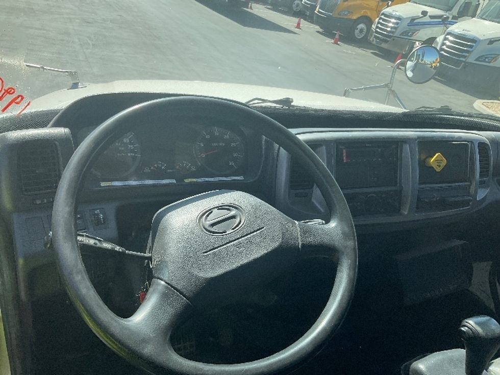 Flatbed Truck-Light and Medium Duty Trucks-Hino-2018-268-Montebello-CA-309,323\n\t\tmiles-$ 31,750 - Image 18