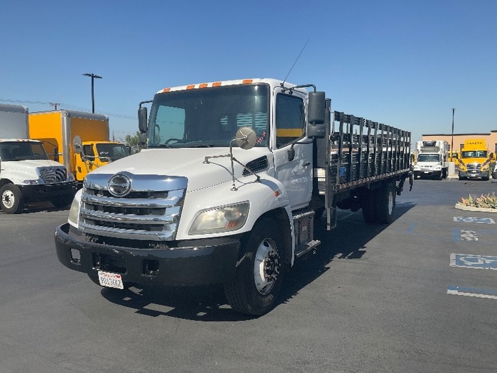 Flatbed Truck-Light and Medium Duty Trucks-Hino-2018-268-Montebello-CA-309,323\n\t\tmiles-$ 31,750 - Image 3