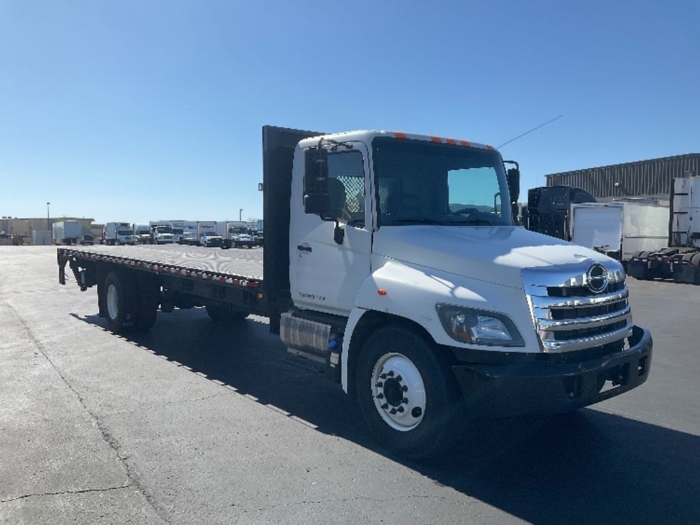 Flatbed Truck-Light and Medium Duty Trucks-Hino-2018-268-Phoenix-AZ-167,326\n\t\tmiles-$ 51,750 - Image 1