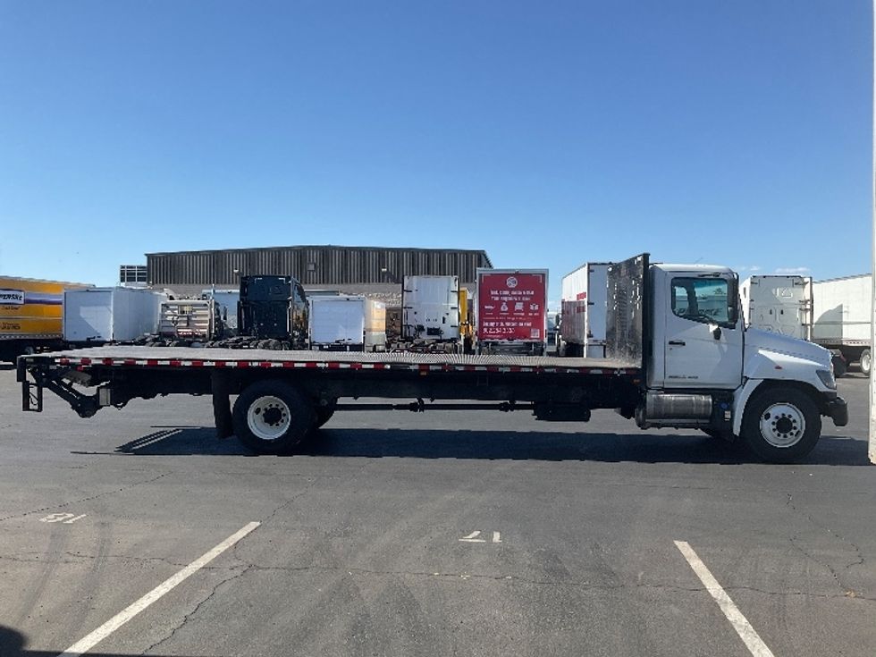 Flatbed Truck-Light and Medium Duty Trucks-Hino-2018-268-Phoenix-AZ-167,326\n\t\tmiles-$ 51,750 - Image 15