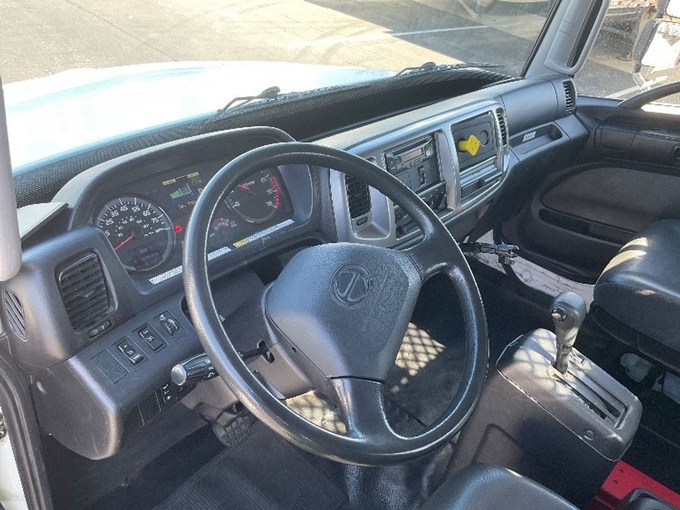 Flatbed Truck-Light and Medium Duty Trucks-Hino-2018-268-Phoenix-AZ-167,326\n\t\tmiles-$ 51,750 - Image 17