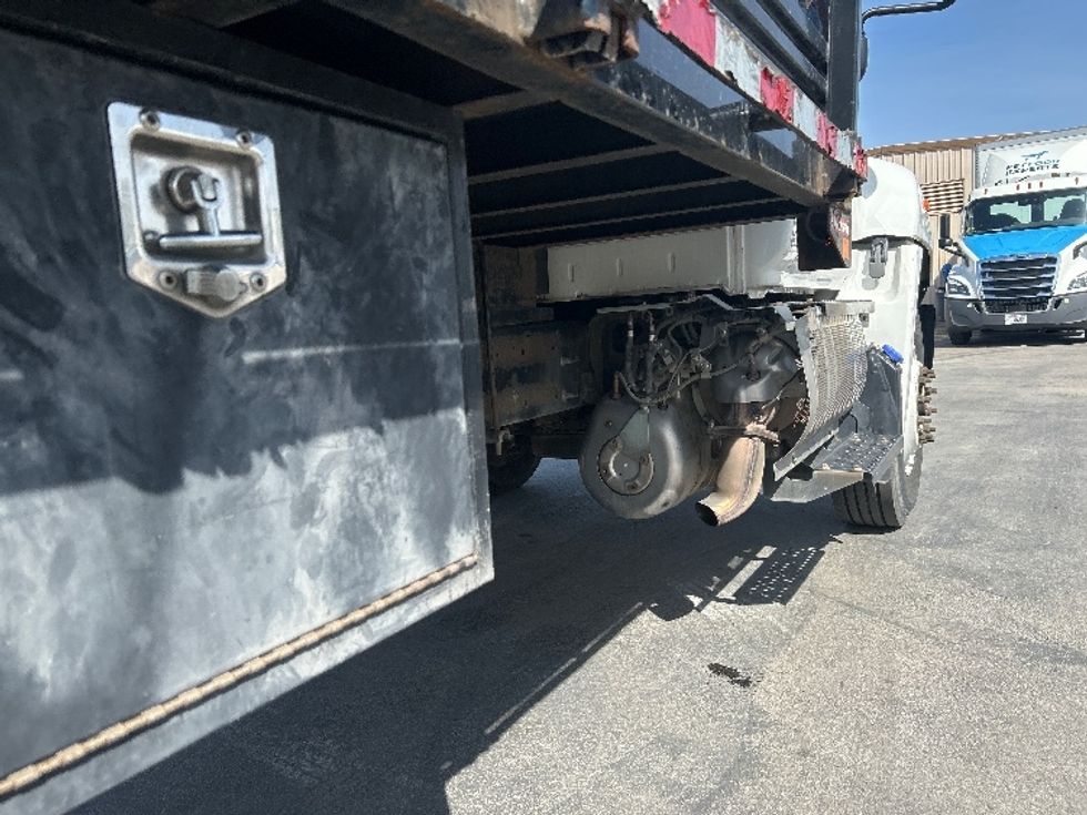 Flatbed Truck-Light and Medium Duty Trucks-Hino-2018-268-Santa Maria-CA-141,567\n\t\tmiles-$ 57,750 - Image 11