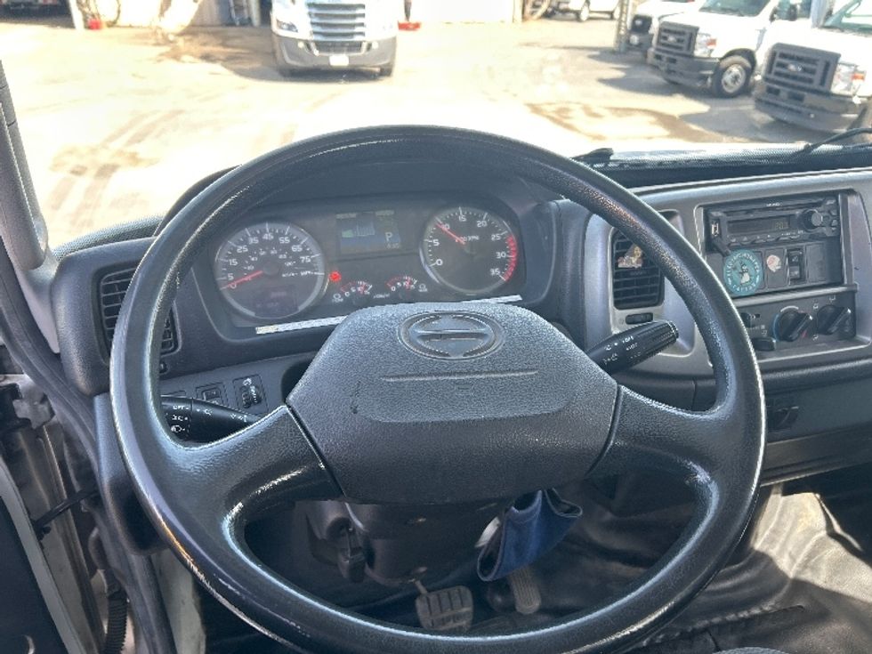 Flatbed Truck-Light and Medium Duty Trucks-Hino-2018-268-Santa Maria-CA-141,567\n\t\tmiles-$ 57,750 - Image 14