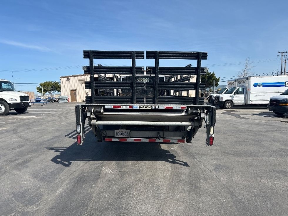 Flatbed Truck-Light and Medium Duty Trucks-Hino-2018-268-Santa Maria-CA-141,567\n\t\tmiles-$ 57,750 - Image 7