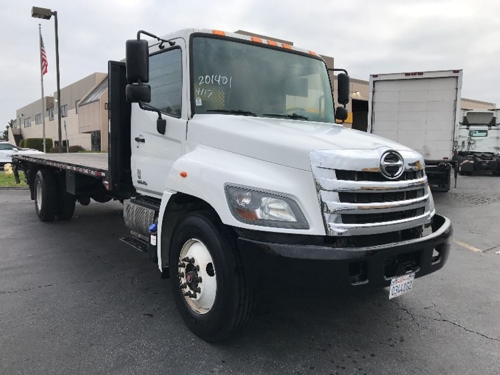Flatbed Truck-Light and Medium Duty Trucks-Hino-2018-268-Torrance-CA-160,120\n\t\tmiles-$ 53,750 - Image 1