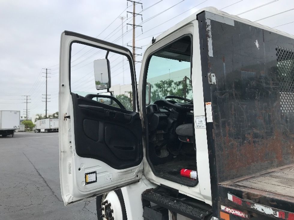 Flatbed Truck-Light and Medium Duty Trucks-Hino-2018-268-Torrance-CA-160,120\n\t\tmiles-$ 53,750 - Image 15