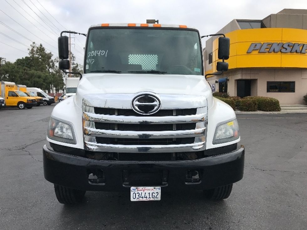 Flatbed Truck-Light and Medium Duty Trucks-Hino-2018-268-Torrance-CA-160,120\n\t\tmiles-$ 53,750 - Image 2