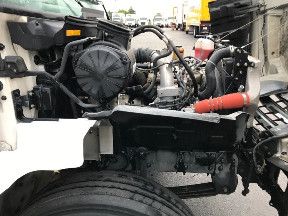 Flatbed Truck-Light and Medium Duty Trucks-Hino-2018-268-Torrance-CA-160,120\n\t\tmiles-$ 53,750 - Image 22