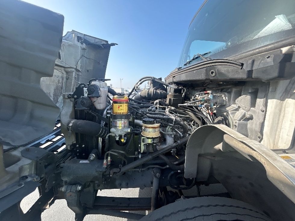 Flatbed Truck-Light and Medium Duty Trucks-Hino-2018-268-Torrance-CA-390,783\n\t\tmiles-$ 20,750 - Image 23