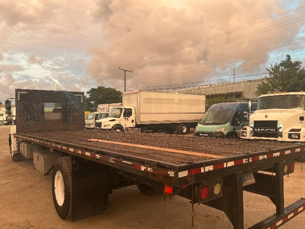 Flatbed Truck-Light and Medium Duty Trucks-Hino-2018-338-Medley-FL-250,894\n\t\tmiles-$ 28,000 - Image 11