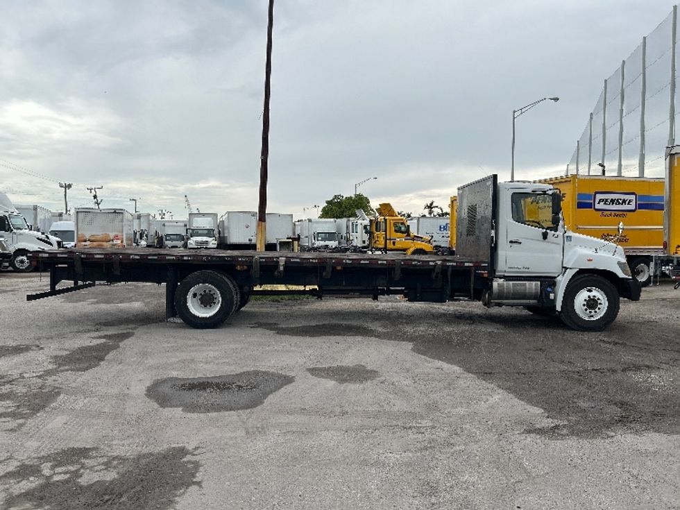 Flatbed Truck-Light and Medium Duty Trucks-Hino-2018-338-Medley-FL-250,894\n\t\tmiles-$ 28,000 - Image 14