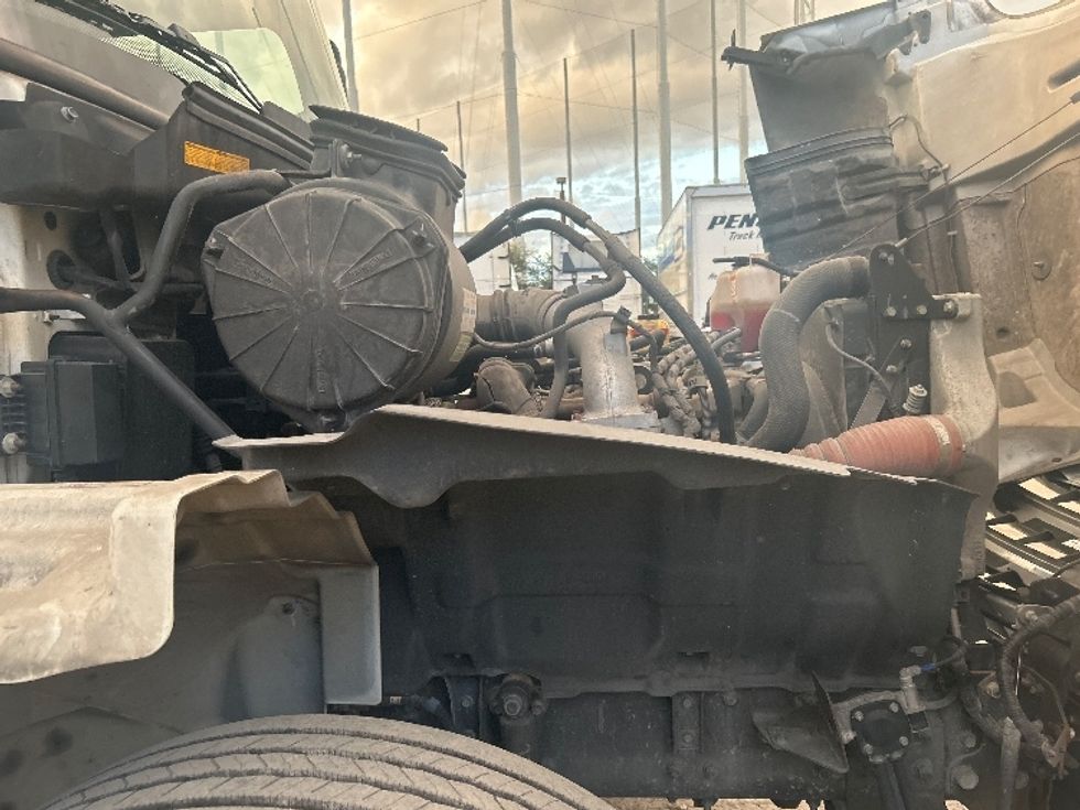 Flatbed Truck-Light and Medium Duty Trucks-Hino-2018-338-Medley-FL-250,894\n\t\tmiles-$ 28,000 - Image 22