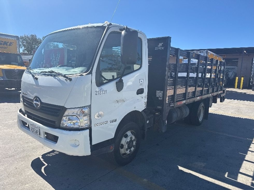 Flatbed Truck-Light and Medium Duty Trucks-Hino-2019-155-Fontana-CA-177,460\n\t\tmiles-$ 28,250 - Image 3