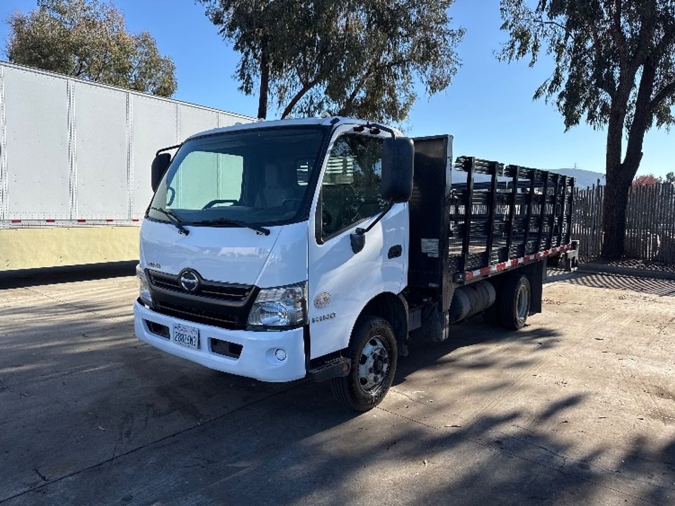 Flatbed Truck-Light and Medium Duty Trucks-Hino-2019-155-Fontana-CA-179,683\n\t\tmiles-$ 26,250 - Image 1