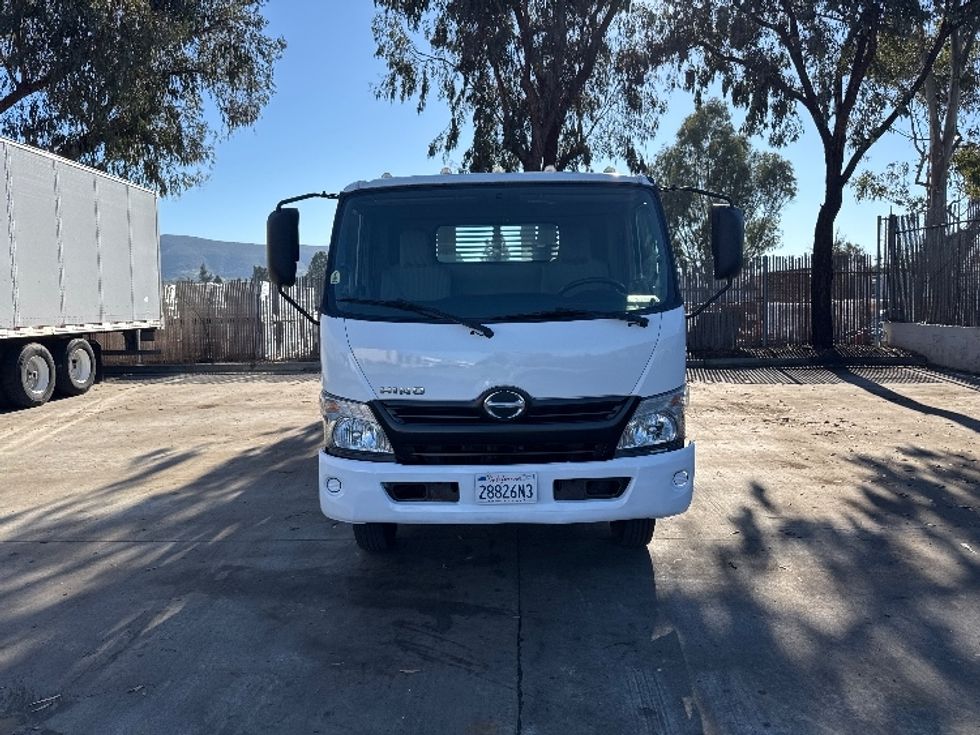 Flatbed Truck-Light and Medium Duty Trucks-Hino-2019-155-Fontana-CA-179,683\n\t\tmiles-$ 26,250 - Image 2