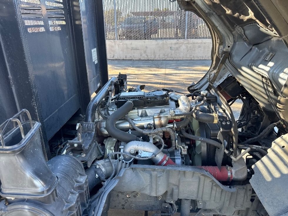 Flatbed Truck-Light and Medium Duty Trucks-Hino-2019-155-Fontana-CA-179,683\n\t\tmiles-$ 26,250 - Image 20