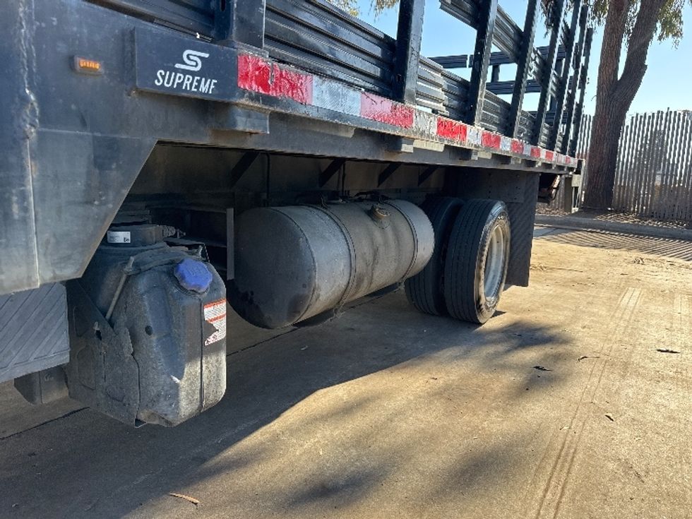 Flatbed Truck-Light and Medium Duty Trucks-Hino-2019-155-Fontana-CA-179,683\n\t\tmiles-$ 26,250 - Image 5