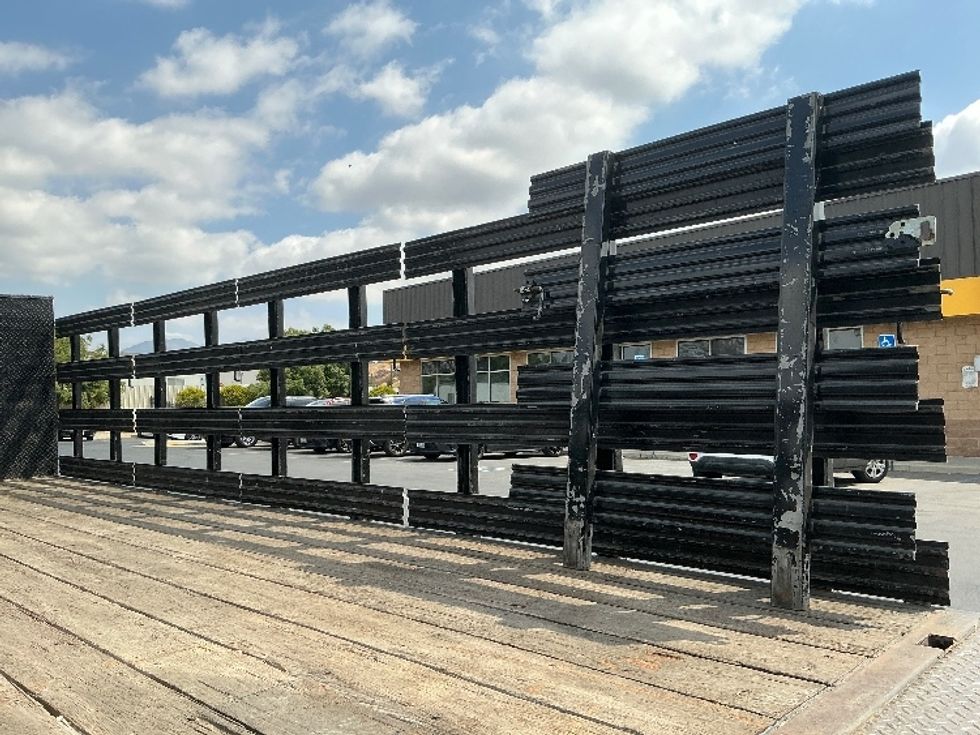 Flatbed Truck-Light and Medium Duty Trucks-Hino-2019-155-Torrance-CA-89,918\n\t\tmiles-$ 42,250 - Image 12