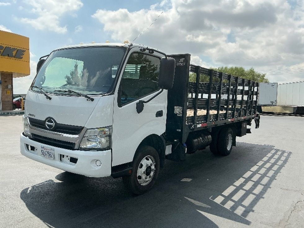 Flatbed Truck-Light and Medium Duty Trucks-Hino-2019-155-Torrance-CA-89,918\n\t\tmiles-$ 42,250 - Image 3
