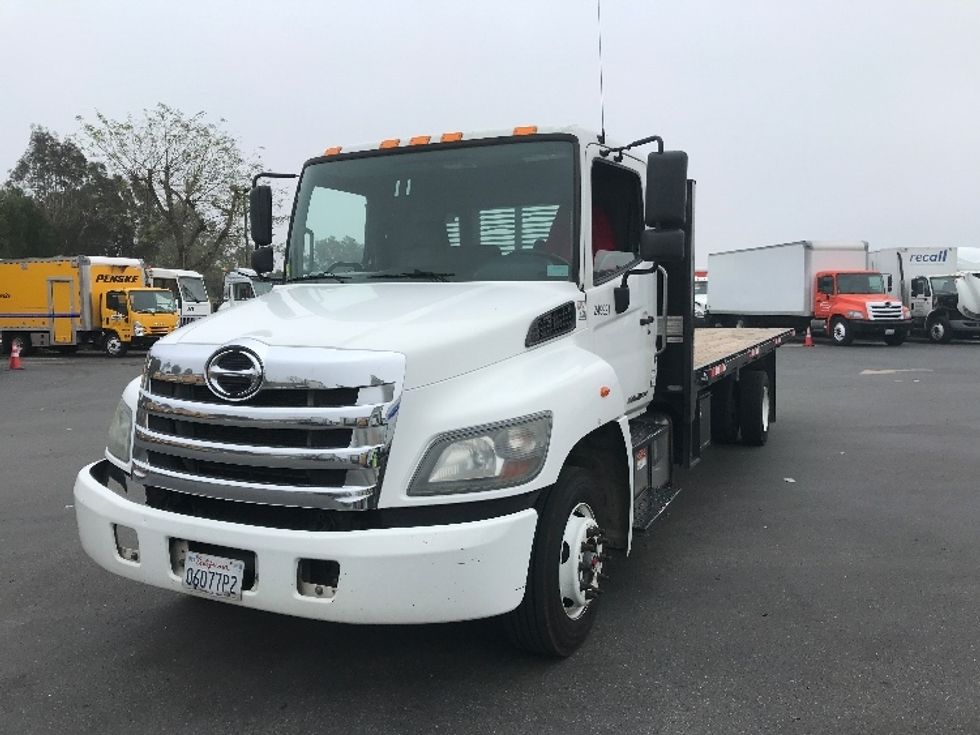 Flatbed Truck-Light and Medium Duty Trucks-Hino-2019-258LP-Jurupa Valley-CA-411,983\n\t\tmiles-$ 22,000 - Image 3