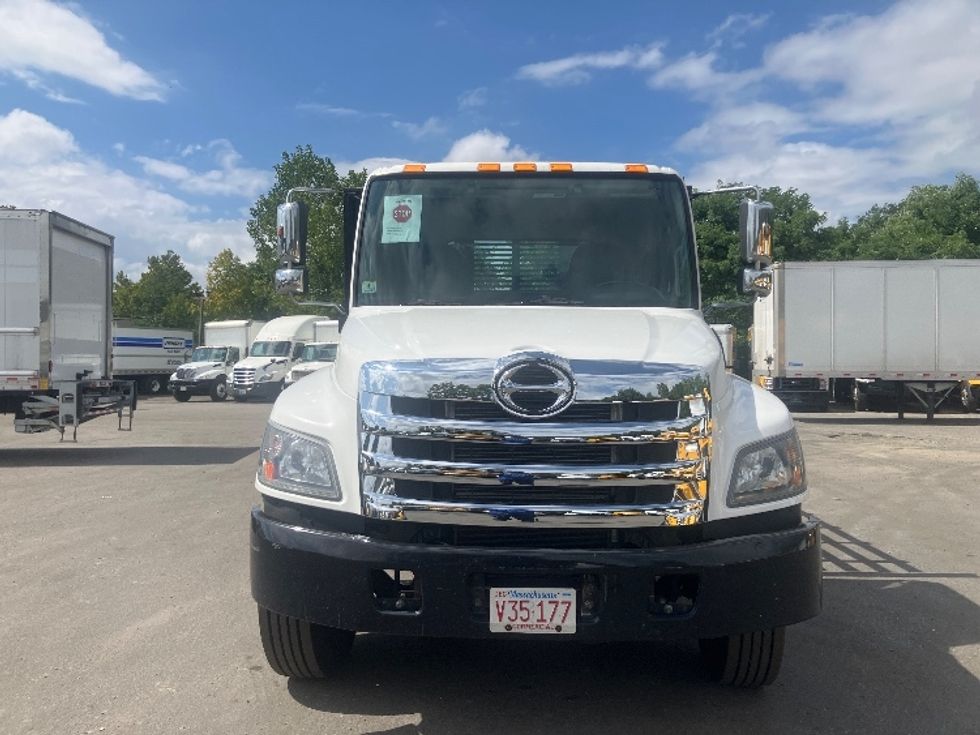 Flatbed Truck-Light and Medium Duty Trucks-Hino-2019-268-Auburn-MA-251,700\n\t\tmiles-$ 36,250 - Image 2