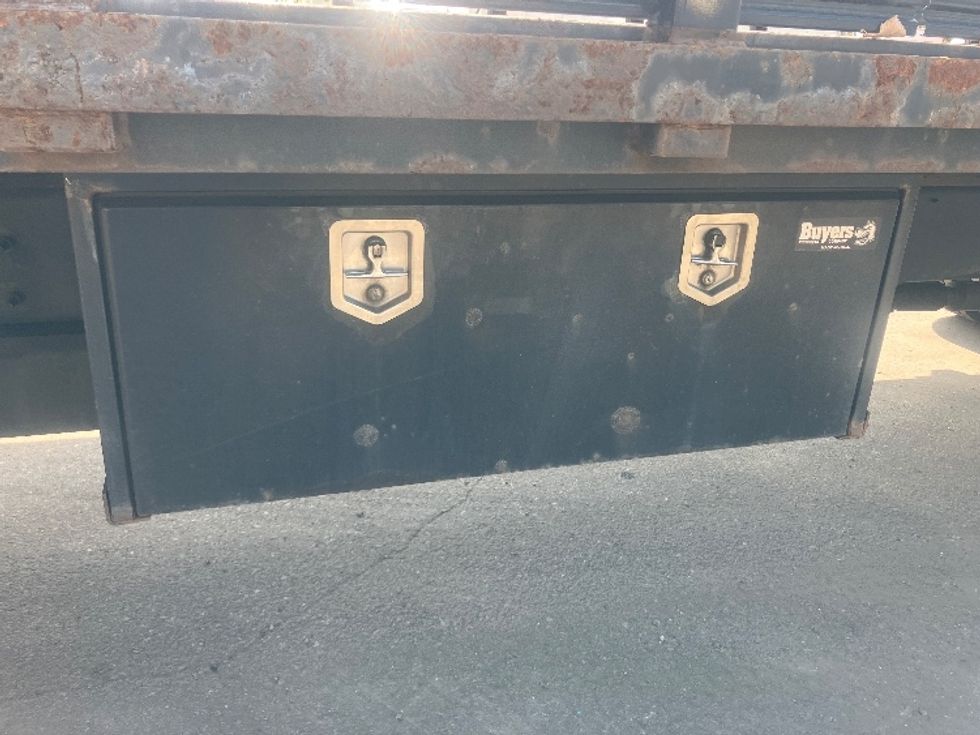 Flatbed Truck-Light and Medium Duty Trucks-Hino-2019-268-Auburn-MA-251,700\n\t\tmiles-$ 36,250 - Image 23