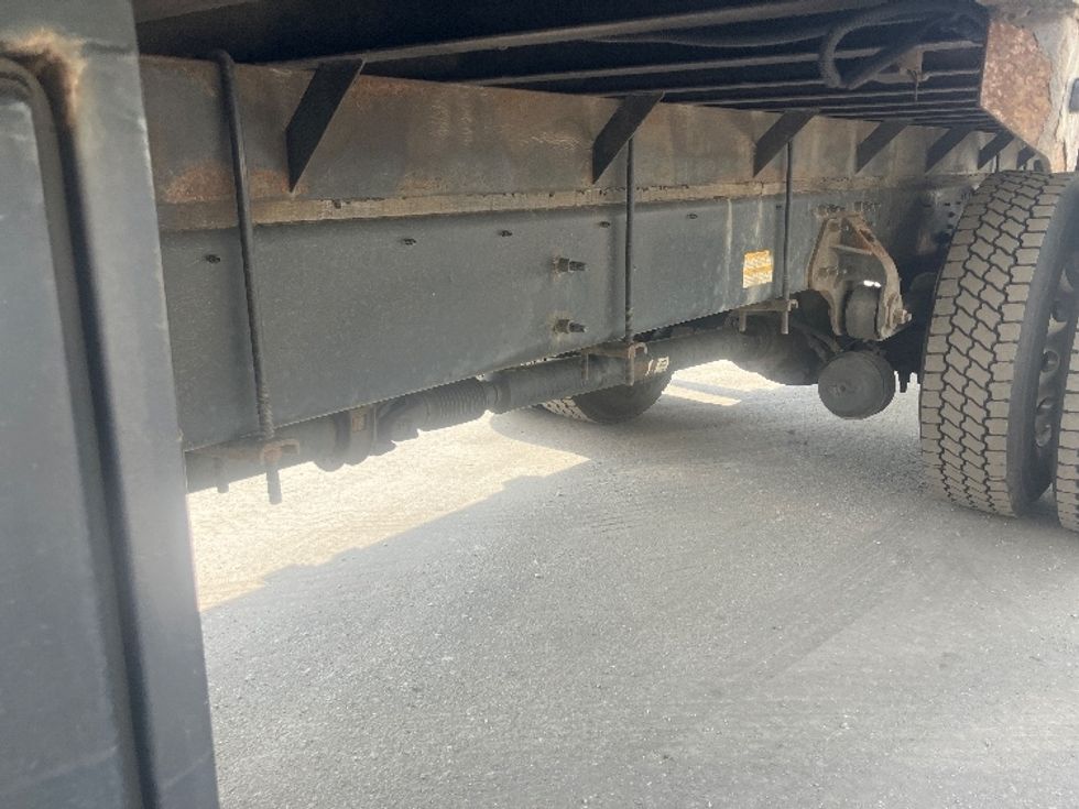 Flatbed Truck-Light and Medium Duty Trucks-Hino-2019-268-Auburn-MA-251,700\n\t\tmiles-$ 36,250 - Image 5