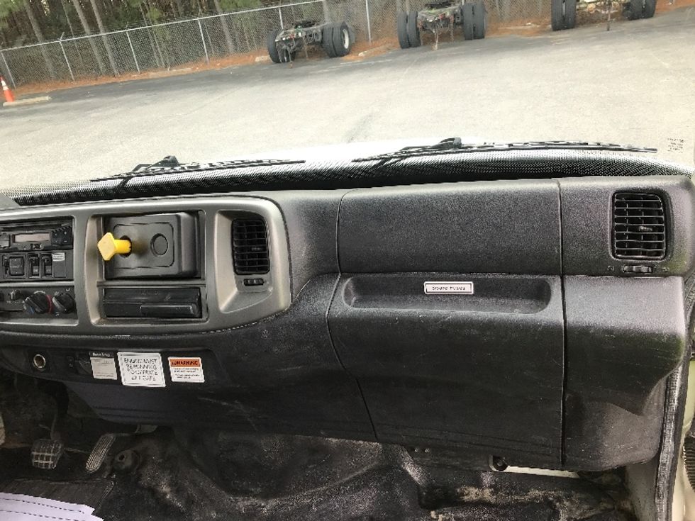 Flatbed Truck-Light and Medium Duty Trucks-Hino-2019-268-Chesapeake-VA-110,273\n\t\tmiles-$ 55,500 - Image 21