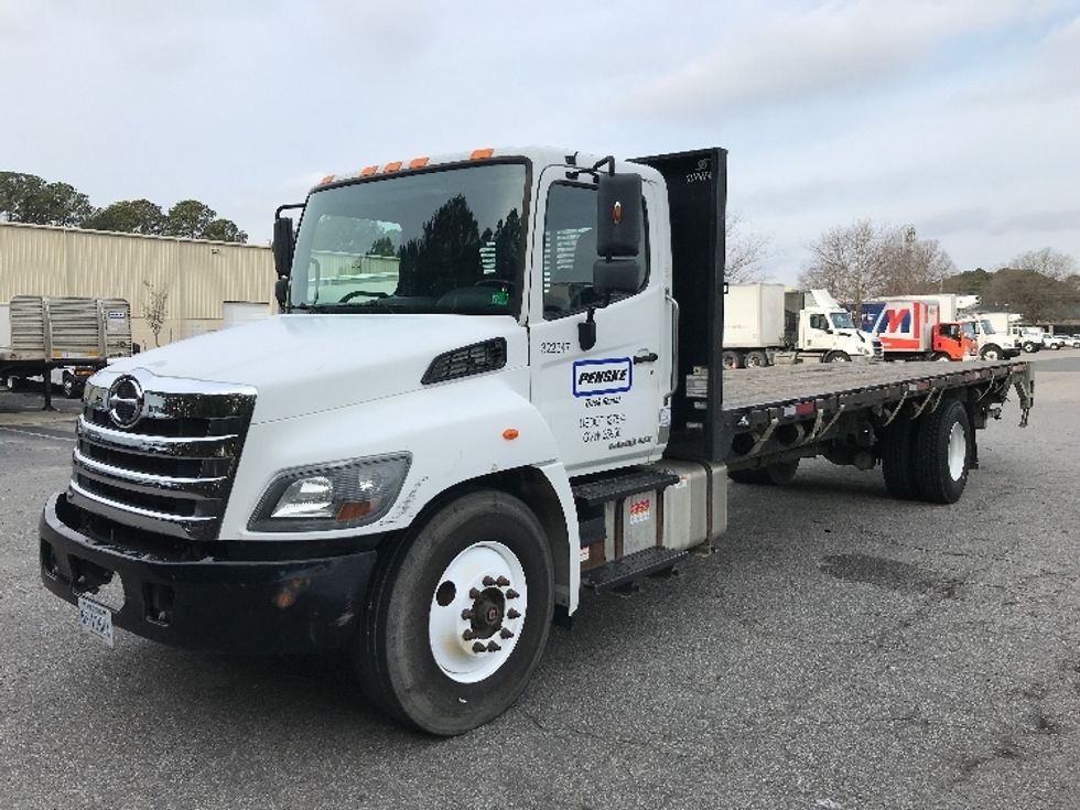 Flatbed Truck-Light and Medium Duty Trucks-Hino-2019-268-Chesapeake-VA-110,273\n\t\tmiles-$ 55,500 - Image 3