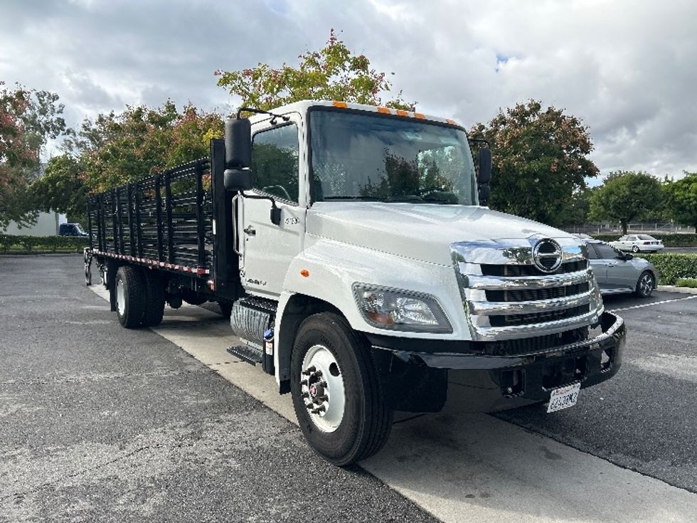 Flatbed Truck-Light and Medium Duty Trucks-Hino-2019-268-City Of Industry-CA-45,416\n\t\tmiles-$ 62,000 - Image 1