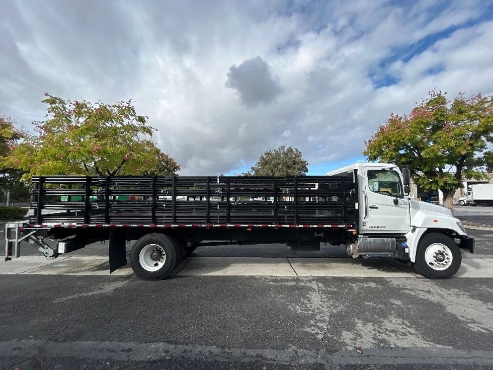 Flatbed Truck-Light and Medium Duty Trucks-Hino-2019-268-City Of Industry-CA-45,416\n\t\tmiles-$ 62,000 - Image 15