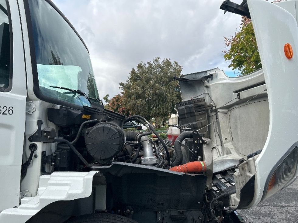 Flatbed Truck-Light and Medium Duty Trucks-Hino-2019-268-City Of Industry-CA-45,416\n\t\tmiles-$ 62,000 - Image 23