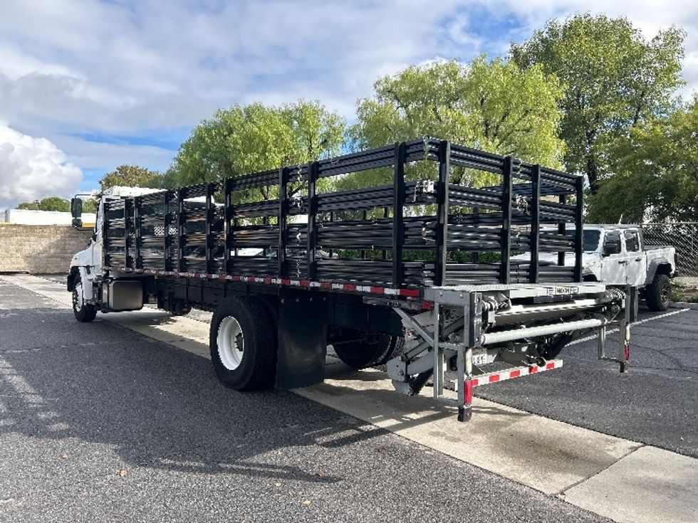 Flatbed Truck-Light and Medium Duty Trucks-Hino-2019-268-City Of Industry-CA-45,416\n\t\tmiles-$ 62,000 - Image 6