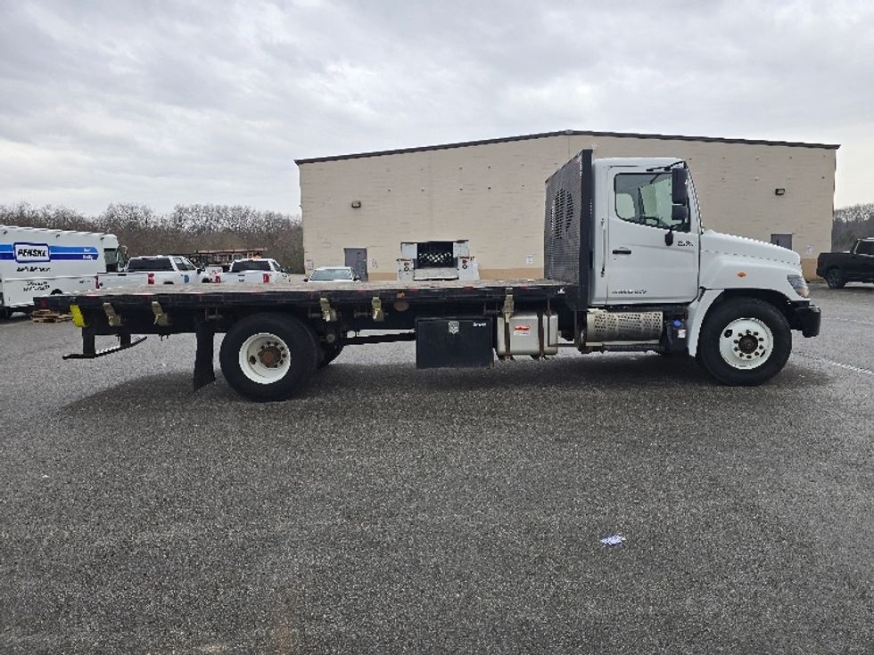 Flatbed Truck-Light and Medium Duty Trucks-Hino-2019-268-Cookeville-TN-123,121\n\t\tmiles-$ 47,250 - Image 11