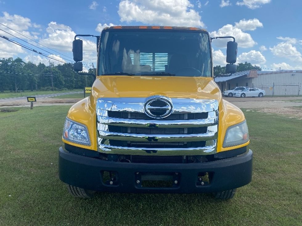 Flatbed Truck-Light and Medium Duty Trucks-Hino-2019-268-Dothan-AL-169,186\n\t\tmiles-$ 50,000 - Image 2