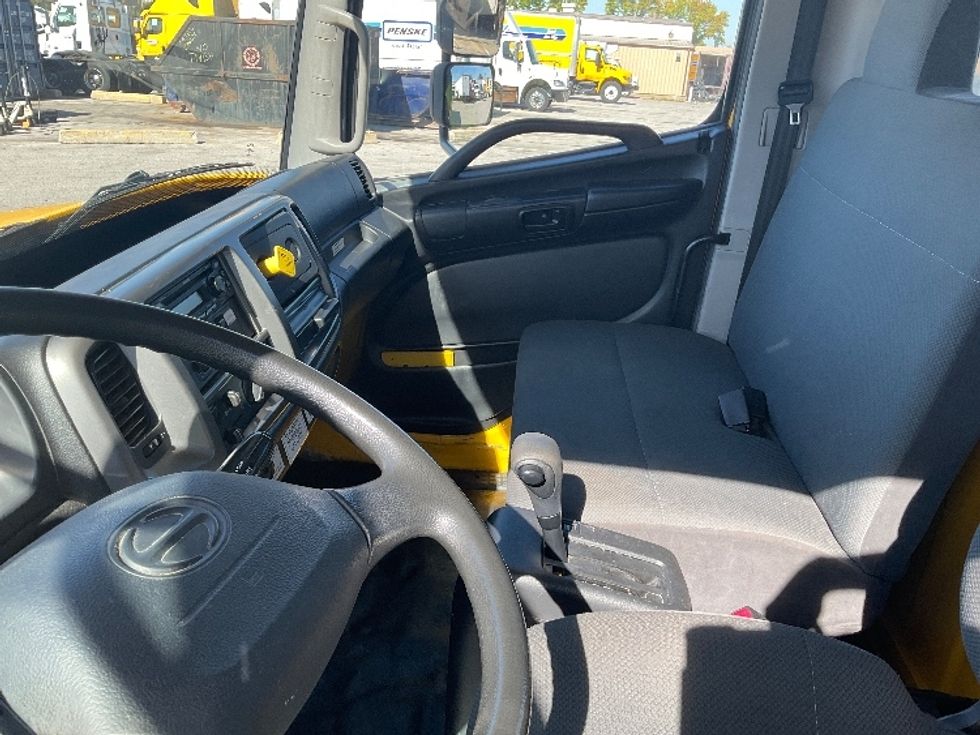 Flatbed Truck-Light and Medium Duty Trucks-Hino-2019-268-Earth City-MO-98,711\n\t\tmiles-$ 62,250 - Image 14