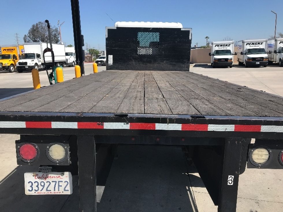 Flatbed Truck-Light and Medium Duty Trucks-Hino-2019-268-Fontana-CA-100,733\n\t\tmiles-$ 50,000 - Image 8