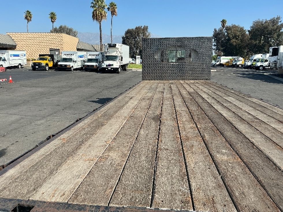 Flatbed Truck-Light and Medium Duty Trucks-Hino-2019-268-Fontana-CA-111,002\n\t\tmiles-$ 57,000 - Image 11