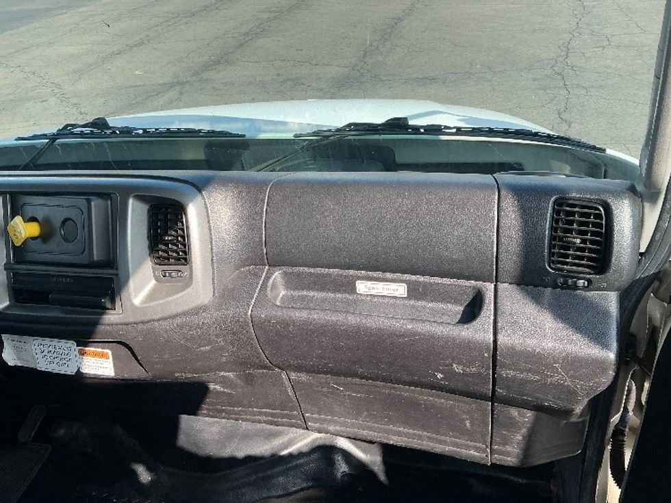 Flatbed Truck-Light and Medium Duty Trucks-Hino-2019-268-Fontana-CA-111,002\n\t\tmiles-$ 57,000 - Image 21