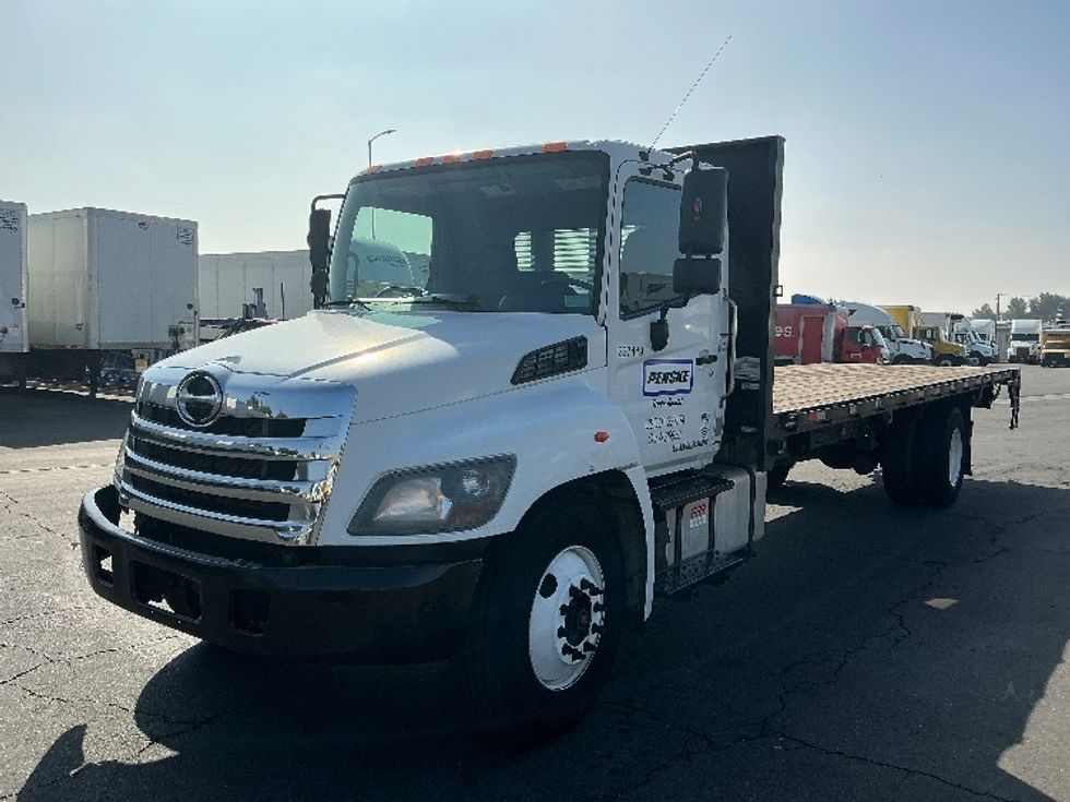 Flatbed Truck-Light and Medium Duty Trucks-Hino-2019-268-Fontana-CA-111,002\n\t\tmiles-$ 57,000 - Image 3
