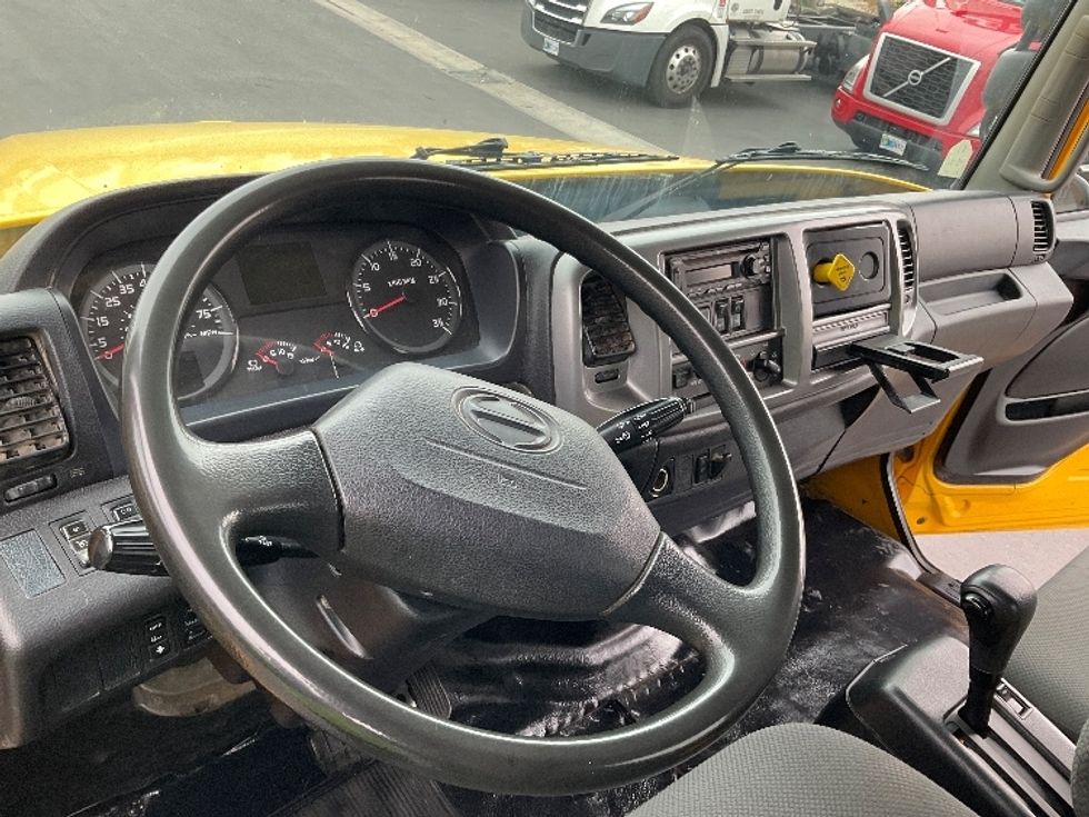 Flatbed Truck-Light and Medium Duty Trucks-Hino-2019-268-Fontana-CA-120,989\n\t\tmiles-$ 59,750 - Image 15