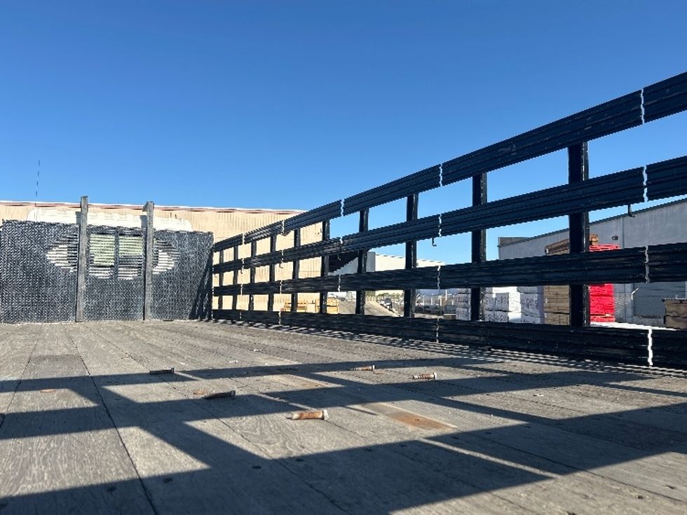 Flatbed Truck-Light and Medium Duty Trucks-Hino-2019-268-Fontana-CA-33,807\n\t\tmiles-$ 56,250 - Image 12