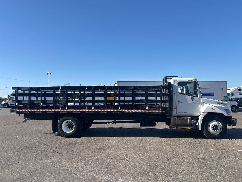 Flatbed Truck-Light and Medium Duty Trucks-Hino-2019-268-Fontana-CA-33,807\n\t\tmiles-$ 56,250 - Image 15