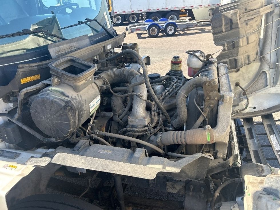 Flatbed Truck-Light and Medium Duty Trucks-Hino-2019-268-Fontana-CA-33,807\n\t\tmiles-$ 56,250 - Image 23