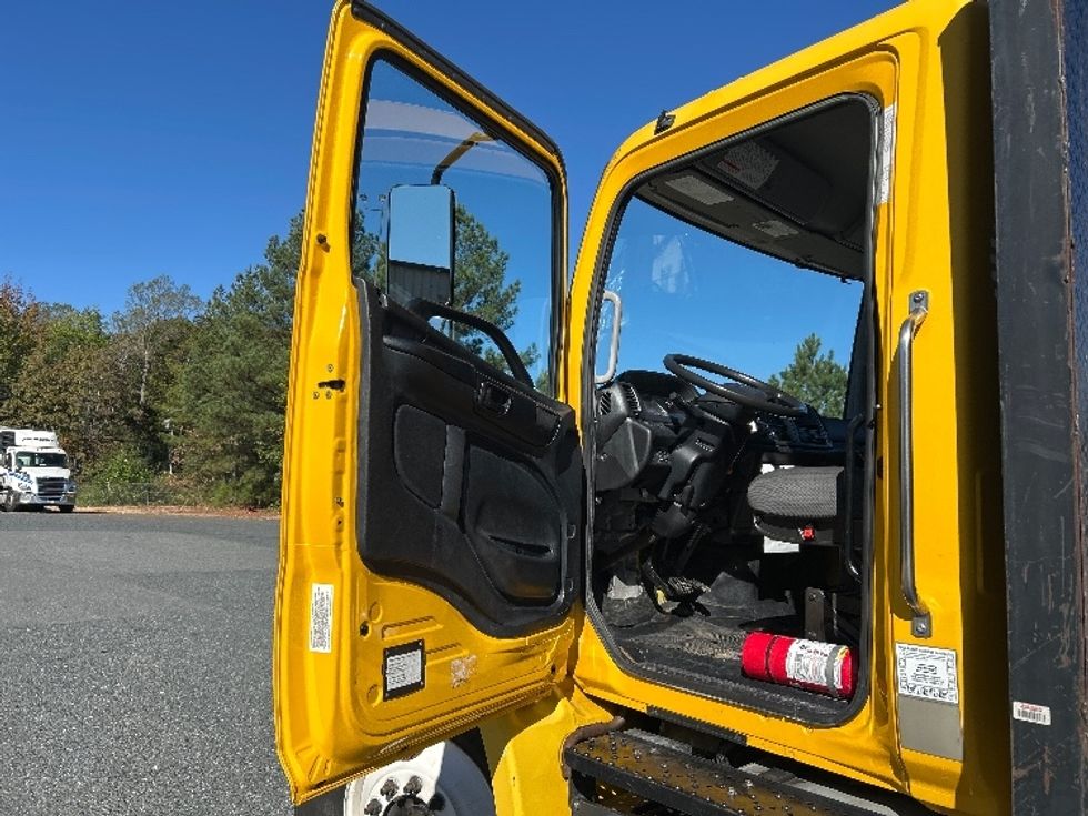 Flatbed Truck-Light and Medium Duty Trucks-Hino-2019-268-Harrisburg-PA-147,781\n\t\tmiles-$ 49,500 - Image 14
