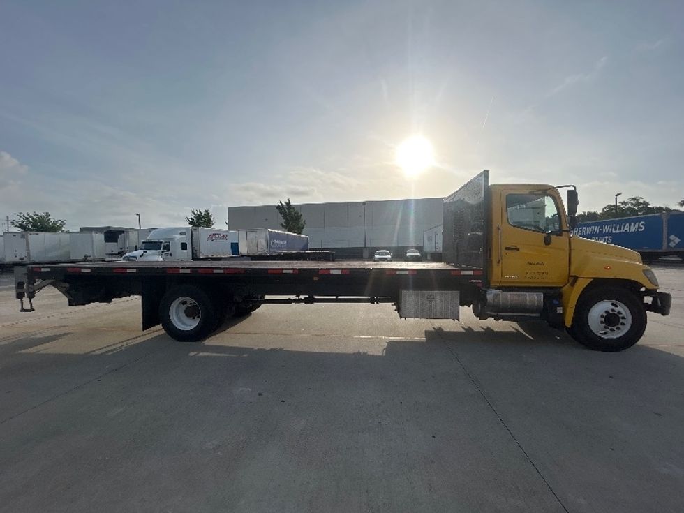 Flatbed Truck-Light and Medium Duty Trucks-Hino-2019-268-Houston-TX-169,060\n\t\tmiles-$ 42,750 - Image 14