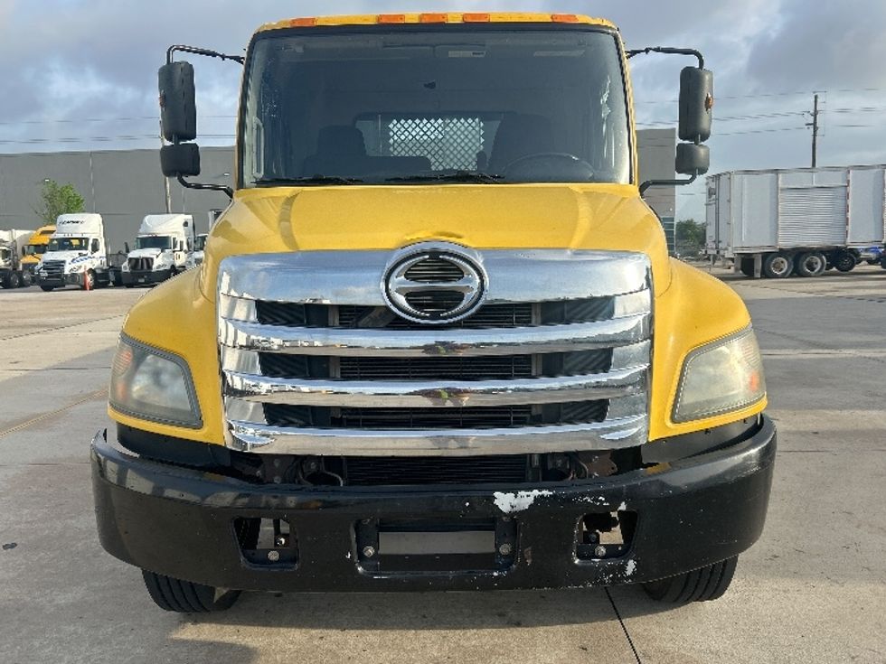 Flatbed Truck-Light and Medium Duty Trucks-Hino-2019-268-Houston-TX-169,060\n\t\tmiles-$ 42,750 - Image 2
