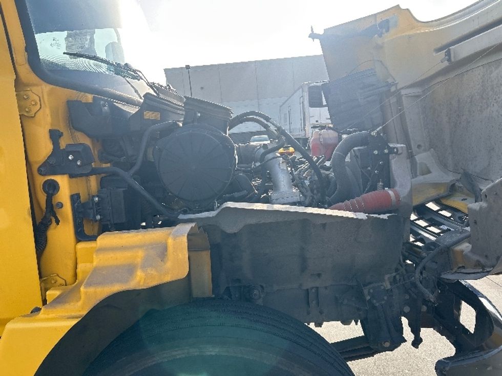 Flatbed Truck-Light and Medium Duty Trucks-Hino-2019-268-Houston-TX-169,060\n\t\tmiles-$ 42,750 - Image 22