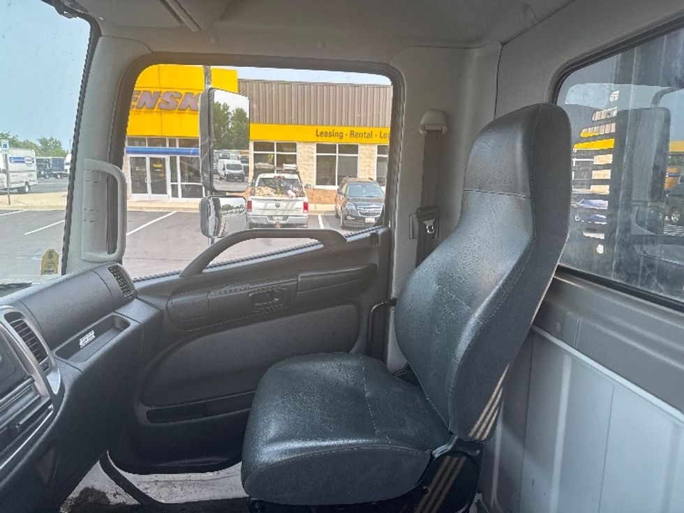 Flatbed Truck-Light and Medium Duty Trucks-Hino-2019-268-Jessup-MD-200,351\n\t\tmiles-$ 35,500 - Image 15